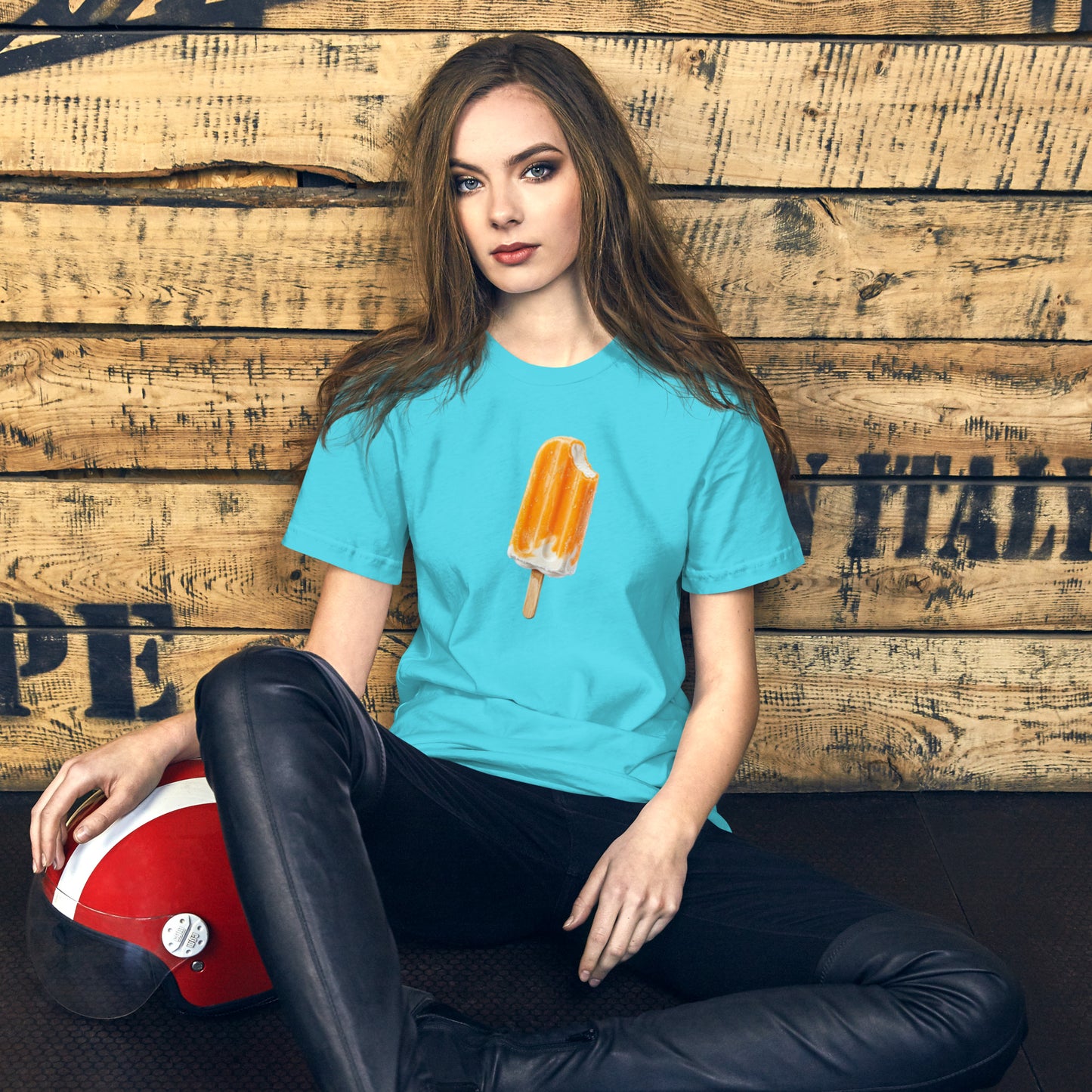 Woman's turquoise t-shirt with a popsicle